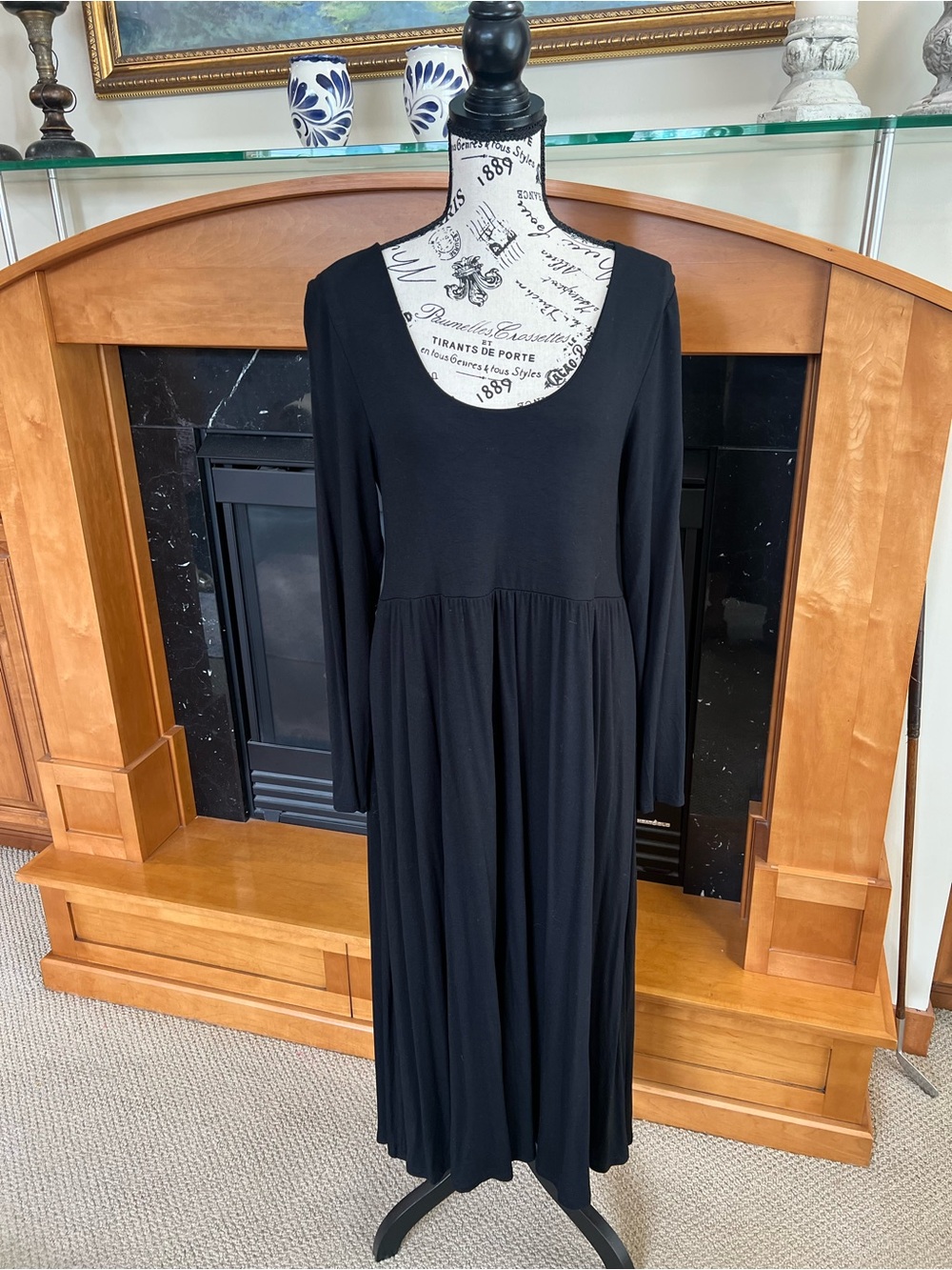 A New Day Black Long Sleeve Scoop Neck Dress